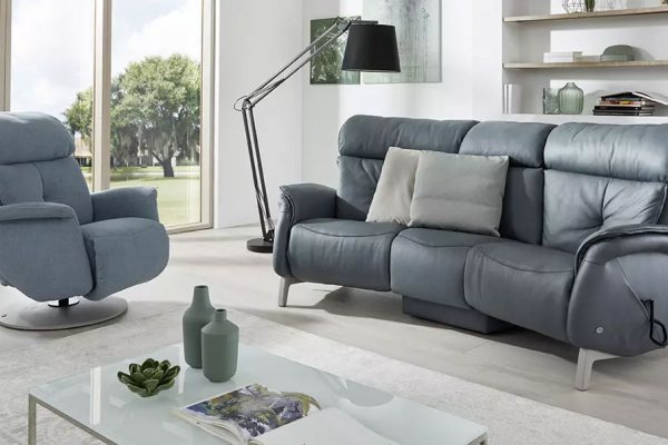 Swan 4748 Sofa Collection by Himolla