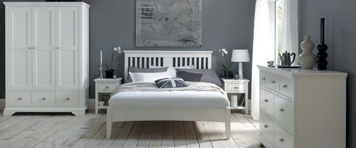 Hampstead White Bedroom by Bentley Designs