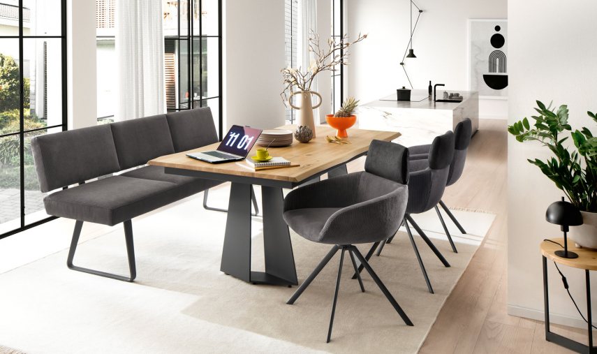 ET674 / ET673 'Chic' Dining Table by Venjakob