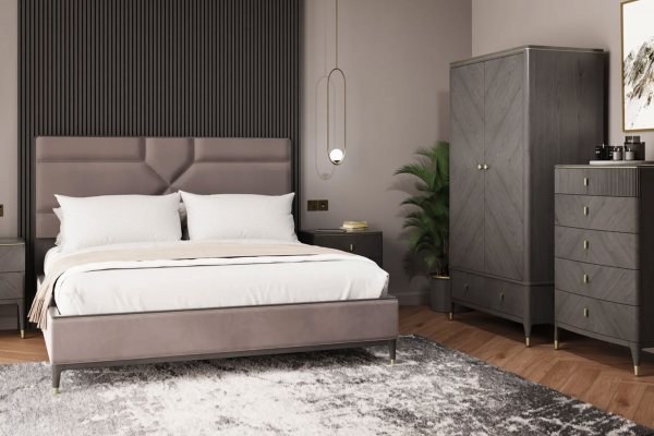 Leotta Bedroom Collection