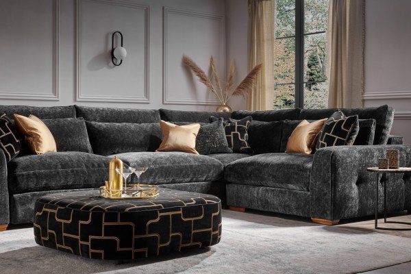 Soprano Sofa Collection by Westbridge