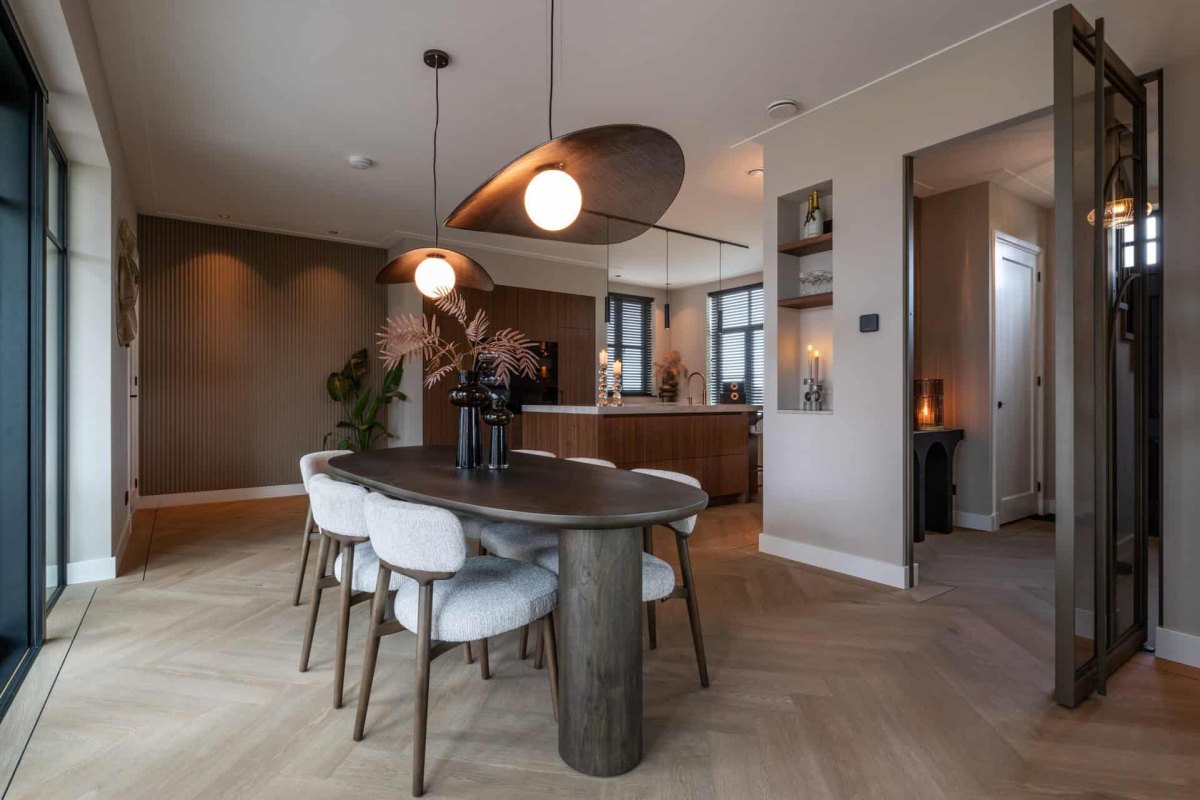 Dining Table Ellington Brown 230 by Richmond Interiors Dining Table Ellington Brown 230 by Richmond Interiors