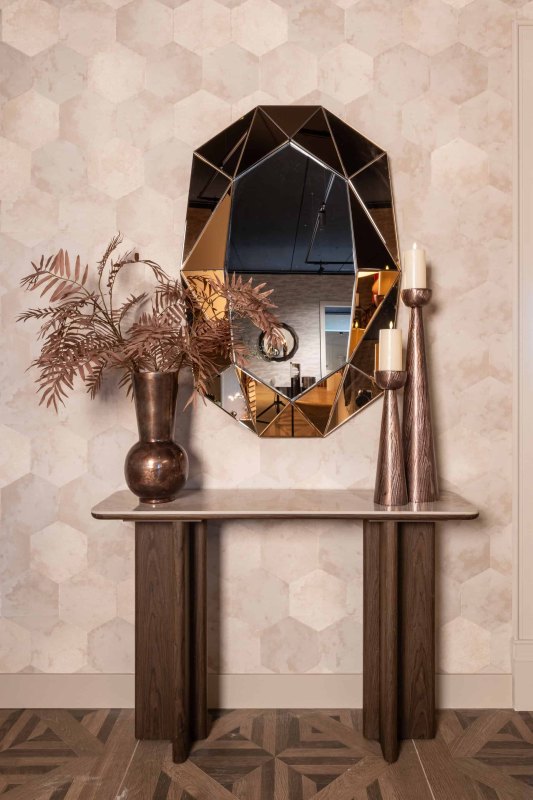 Console Colson Brown by Richmond Interiors Console Colson Brown by Richmond Interiors