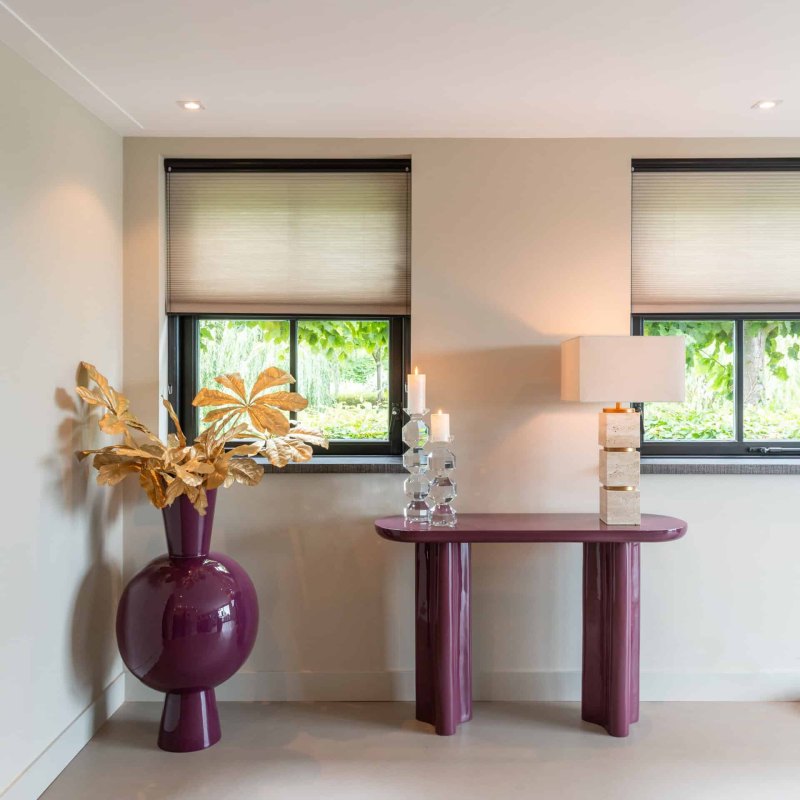 Console Sunny Burgundy by Richmond Interiors Console Sunny Burgundy by Richmond Interiors
