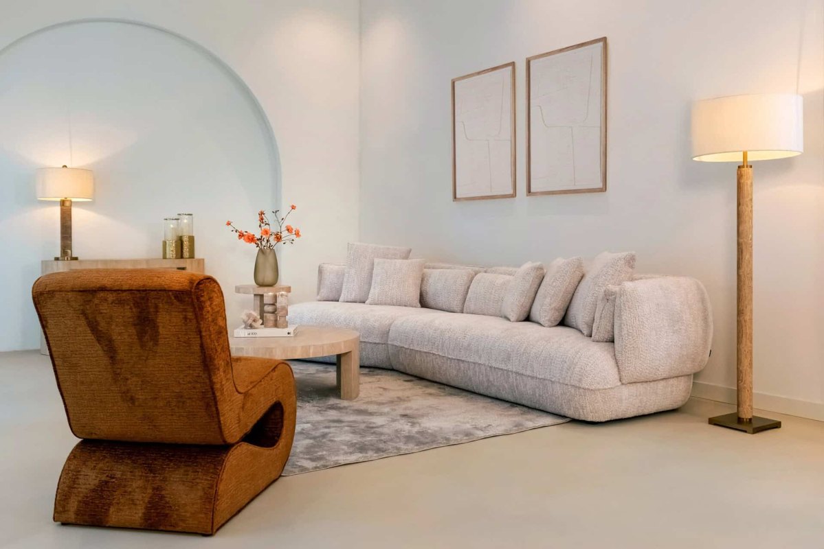 Alexander Jones Beige Round Coffee Table (Biltmore) by Richmond Interiors Alexander Jones Beige Round Coffee Table (Biltmore) by Richmond Interiors