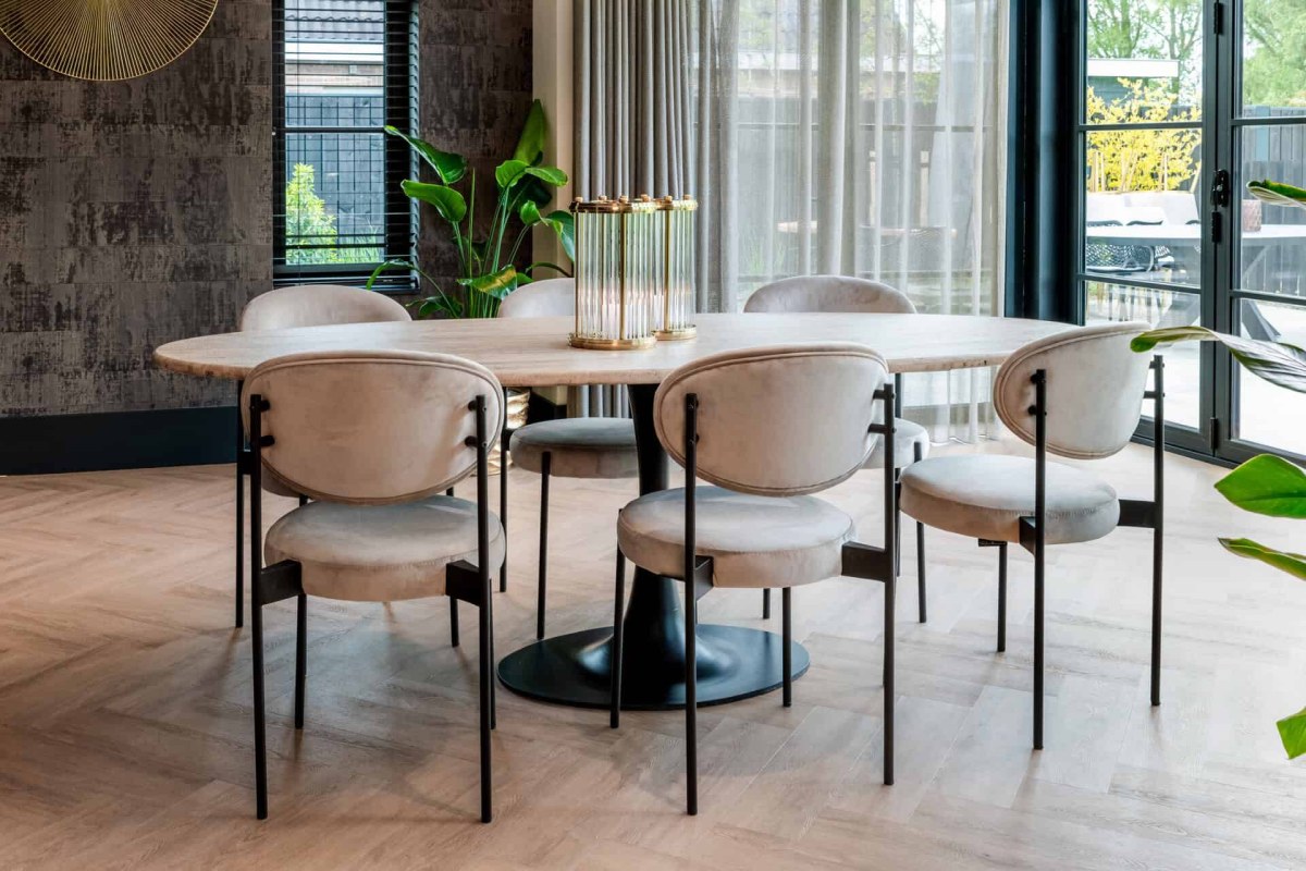 Dining Table Hampton Black Oval 230 by Richmond Interiors Dining Table Hampton Black Oval 230 by Richmond Interiors
