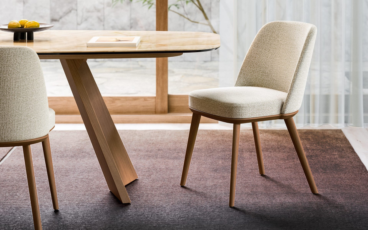 Foyer Dining Chair (CS1888) by Calligaris Foyer Dining Chair (CS1888) by Calligaris