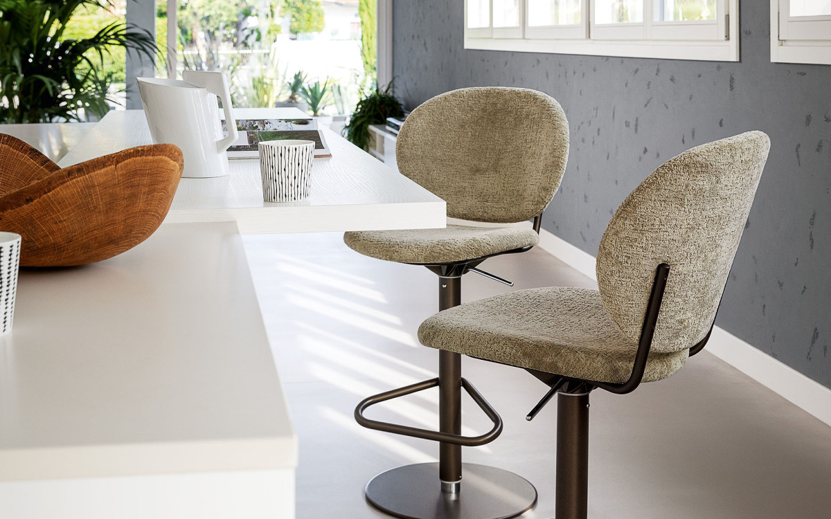 Ines Dining Chair (CS2228) by Calligaris Ines Dining Chair (CS2228) by Calligaris