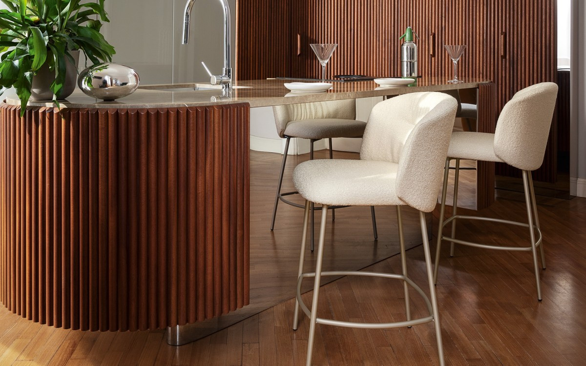 Sweel Dining Chair (CS2214) by Calligaris Sweel Dining Chair (CS2214) by Calligaris