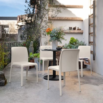 Set of 4 Bayo Outdoor Chairs (CB1983) from Connubia by Calligaris Set of 4 Bayo Outdoor Chairs (CB1983) from Connubia by Calligaris
