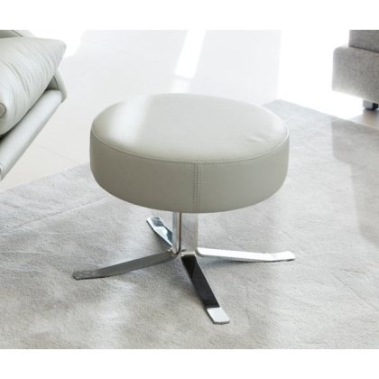 Lenny Stool by Fama