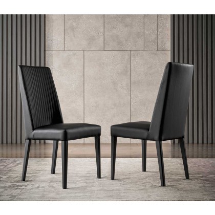 Novecento Set of 2 Pablo Dining Chairs by ALF Italia