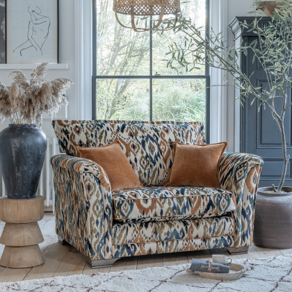 Snugglers & Loveseats