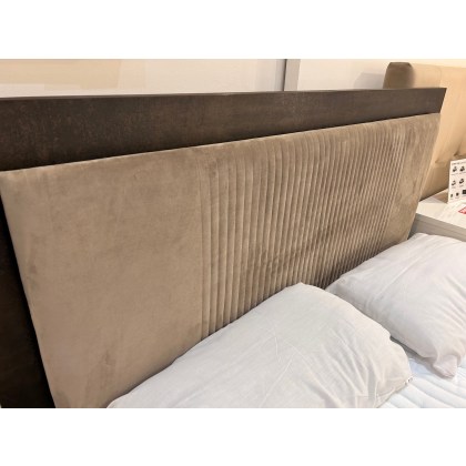 Zara Kingsize Bedframe (Showroom Clearance)