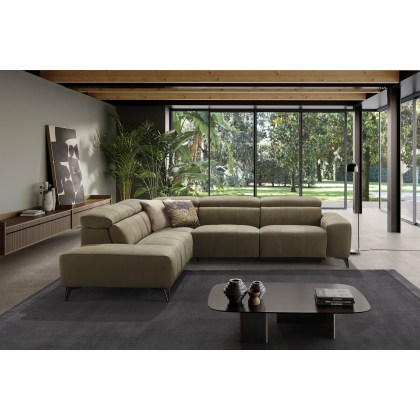 Tuniz 226 x 290cm Corner Terminal (with 1 Electric Recliner) by Marinelli Home