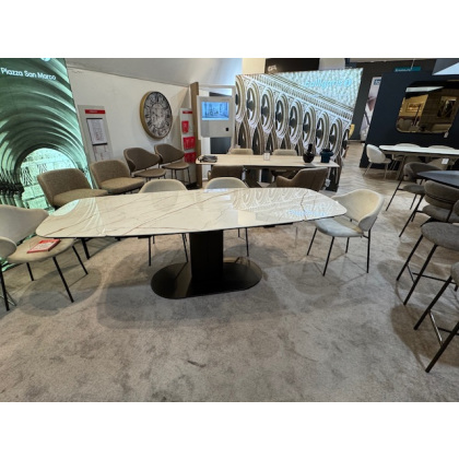 Cameo 165-240 x 100cm Extending Dining Table by Calligaris (Showroom Clearance)
