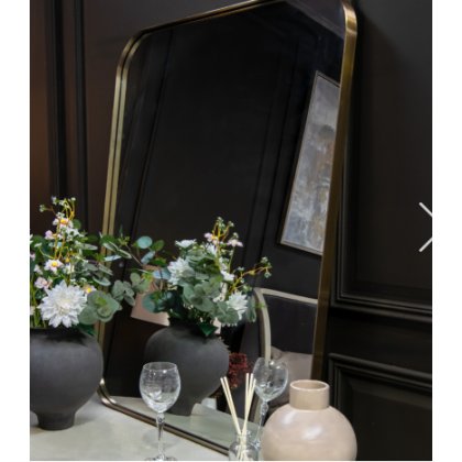 Orto Mirror H 90 cm | W 70 cm | D 3 cm Orto Mirror H 90 cm | W 70 cm | D 3 cm