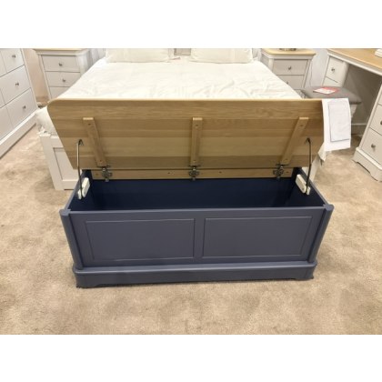 Chatsworth Blanket Box (Showroom Clearance)