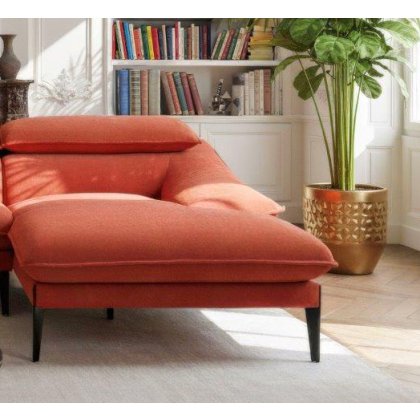 Dolce 101 x 168cm RHF Chaise Unit (Code: 410) by Calia Italia Dolce 101 x 168cm RHF Chaise Unit (Code: 410) by Calia Italia