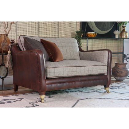 Balmoral Snuggler by Tetrad Harris Tweed Balmoral Snuggler by Tetrad Harris Tweed
