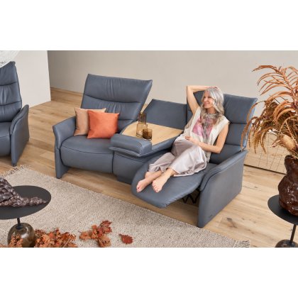 Azure Trapezoidal Manual Recliner Sofa (4690-70H) by Himolla Azure Trapezoidal Manual Recliner Sofa (4690-70H) by Himolla