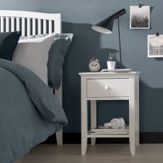 Ashby White 1 Drawer Nightstand by Bentley Designs