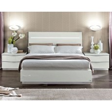 Onda White Kingsize Lift-Storage Ottoman Bedframe Onda White Kingsize Lift-Storage Ottoman Bedframe