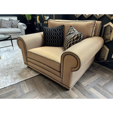 Chicago Loveseat by Meridian Upholstery
