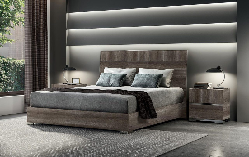 Leah Kingsize Bedframe by Status of Italy