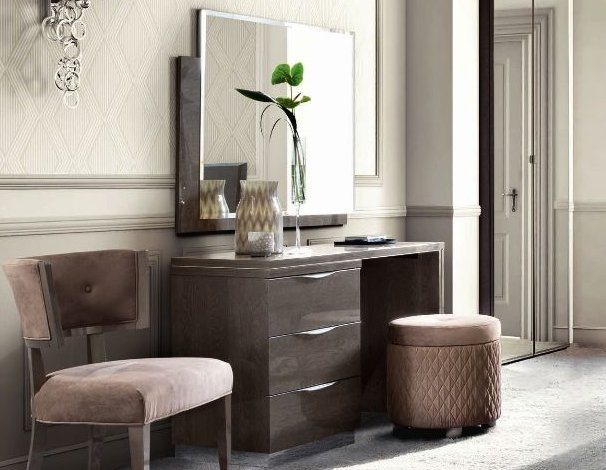 Platinum Dressing Table by Camel Group