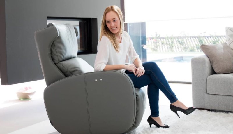 Kim Swivel & Recliner Chair by Fama