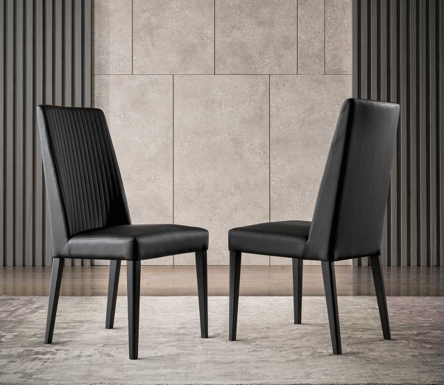 Novecento Set of 2 Pablo Dining Chairs by ALF Italia