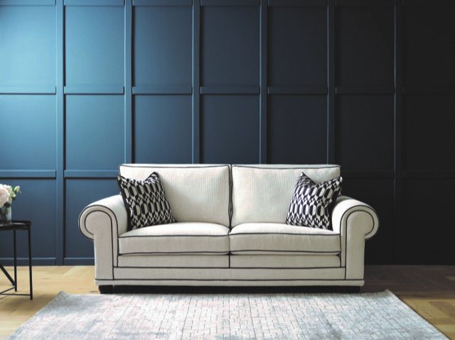Chicago Medium Sofa by Meridian Upholstery