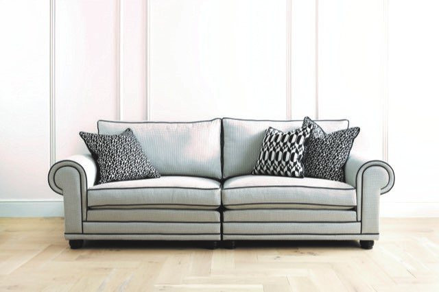 Chicago 4 Seater Sofa by Meridian Upholstery