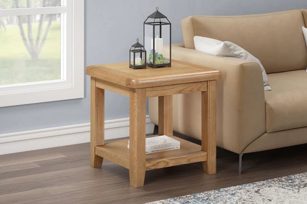 Queensbury Oak Lamp Table Queensbury Oak Lamp Table