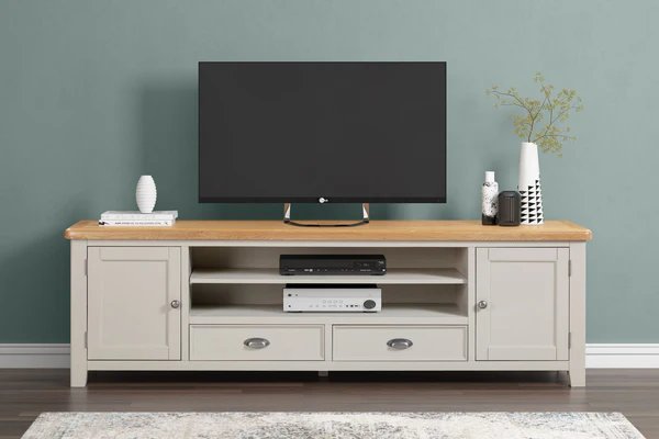 Queensbury Painted Extra Large TV Unit Queensbury Painted Extra Large TV Unit