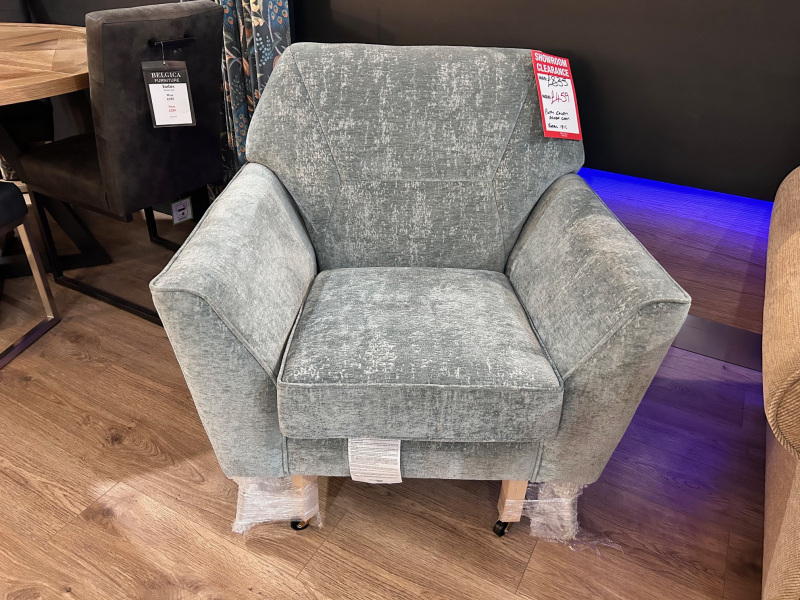 Poppy Gallery Accent Chair by Alstons (Showroom Clearance) Poppy Gallery Accent Chair by Alstons (Showroom Clearance)