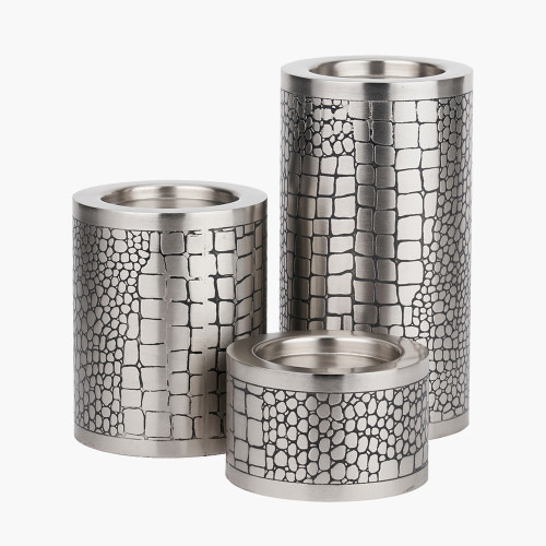 Set Of 3 Antique Silver Croc Print Metal Pillar Candle Holders Set Of 3 Antique Silver Croc Print Metal Pillar Candle Holders