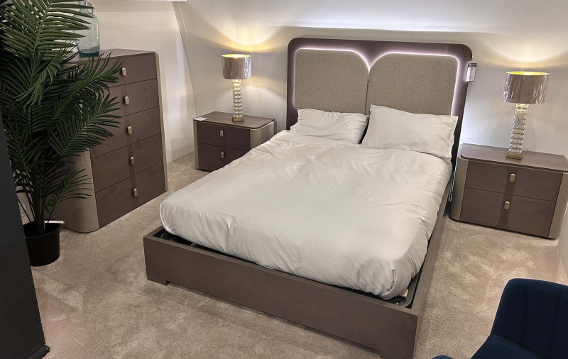 Hebe Bedroom Set by ALF Italia (Showroom Clearance) Hebe Bedroom Set by ALF Italia (Showroom Clearance)