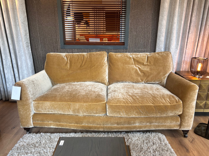 Claudette Midi Sofa by Tetrad (Showroom Clearance) Claudette Midi Sofa by Tetrad (Showroom Clearance)