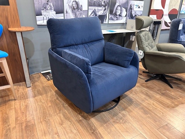 Adan N Electric Recliner Chair by Fama (Showroom Clearance) Adan N Electric Recliner Chair by Fama (Showroom Clearance)