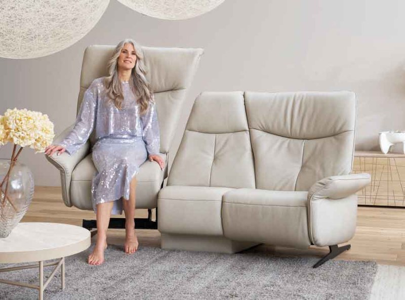 Loona Trapezoidal Electric Recliner Sofa with Lift & Rise in Left Seat (4484-77QR) by Himolla Loona Trapezoidal Electric Recliner Sofa with Lift & Rise in Left Seat (4484-77QR) by Himolla