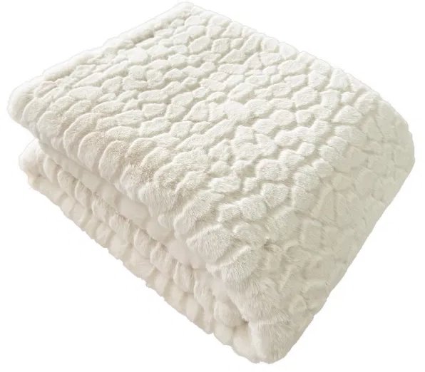 Cloud Design Faux Fur Throw Ivory 150 x 200 Cloud Design Faux Fur Throw Ivory 150 x 200