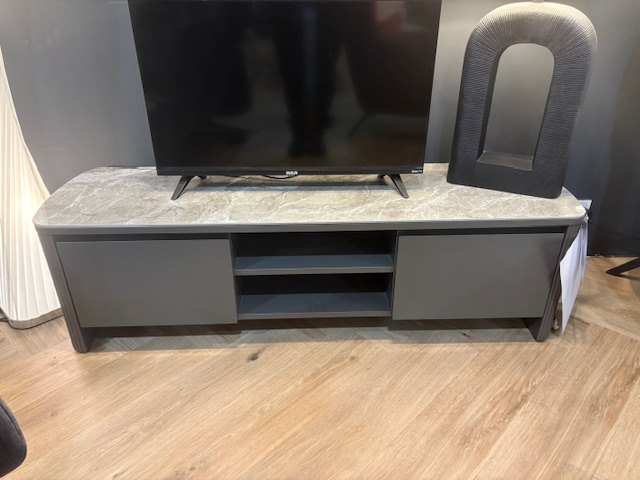 Mancini TV Unit (Showroom Clearance) Mancini TV Unit (Showroom Clearance)