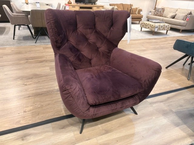 Glamour Chair (Showroom Clearance) Glamour Chair (Showroom Clearance)