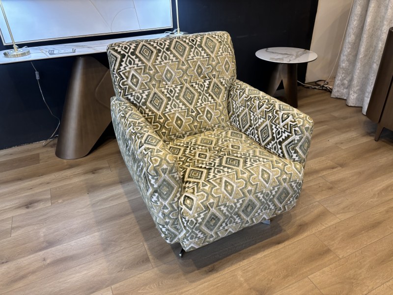 Memphis Peru Swivel Chair by Alstons (Showroom Clearance) Memphis Peru Swivel Chair by Alstons (Showroom Clearance)