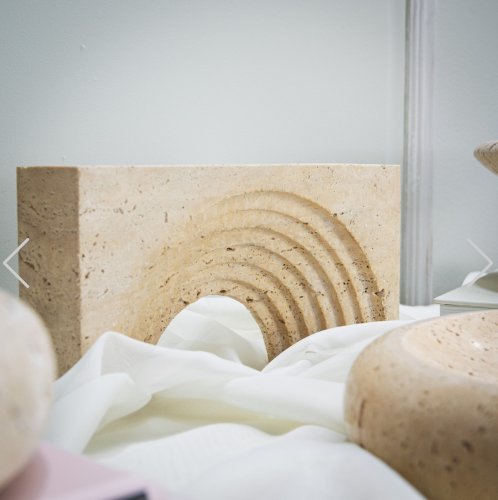Amaya Travertine Art Piece H 25.5 cm | W 13 cm | D 5 cm Amaya Travertine Art Piece H 25.5 cm | W 13 cm | D 5 cm