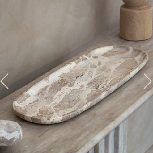 Kiara Oval Plate Beige H 2 cm | W 50 cm | D 18 cm Kiara Oval Plate Beige H 2 cm | W 50 cm | D 18 cm